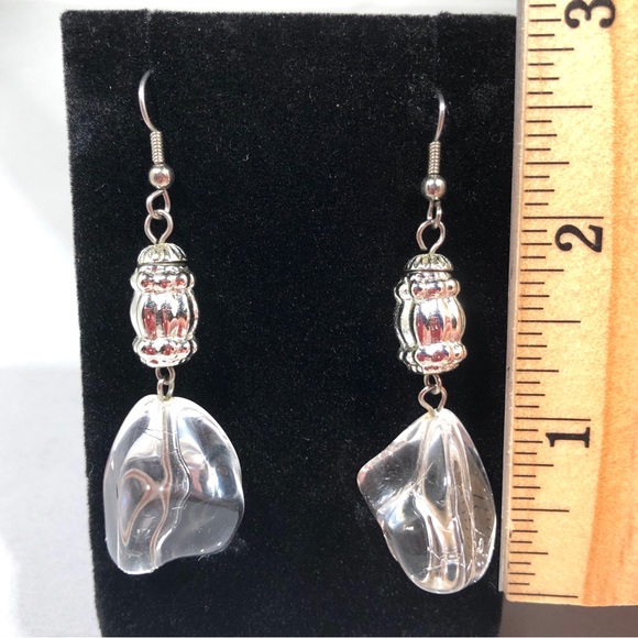 EARRINGS & RING SET - Earrings clear rock look w/ Silver-tone beads. Ring clear. - Picture 5 of 16